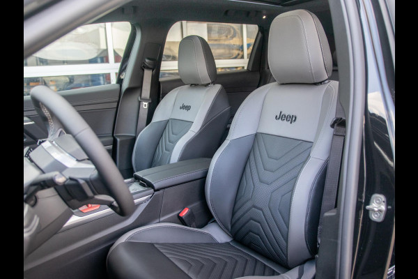 Jeep Compass First Edition 74 kWh | Adapt. Cruise | Camera | Carplay | 20" | Elektr. A-Klep | Navi | Winter Pack | Schuif/Kanteldak | Premium Pack | Conv. Pack | Warmtepomp