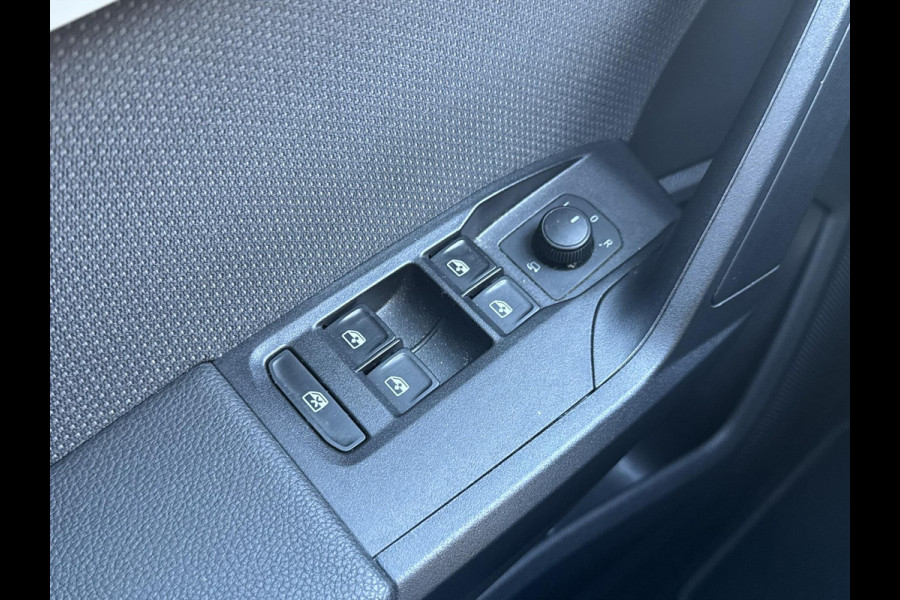 Seat Arona 1.0 TSI DSG-7 Xcellence Launch Edition | Eerste eigenaar, Trekhaak, Stoelverwarming, LED, DAB, Parkeersensoren, CarPlay