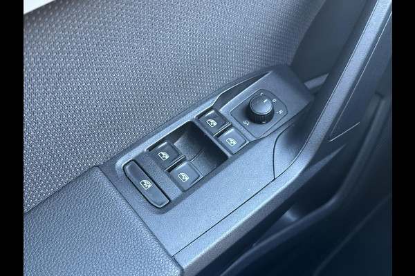 Seat Arona 1.0 TSI DSG-7 Xcellence Launch Edition | Eerste eigenaar, Trekhaak, Stoelverwarming, LED, DAB, Parkeersensoren, CarPlay