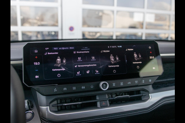 Jeep Compass First Edition 74 kWh | Adapt. Cruise | Camera | Carplay | 20" | Elektr. A-Klep | Navi | Winter Pack | Schuif/Kanteldak | Premium Pack | Conv. Pack | Warmtepomp