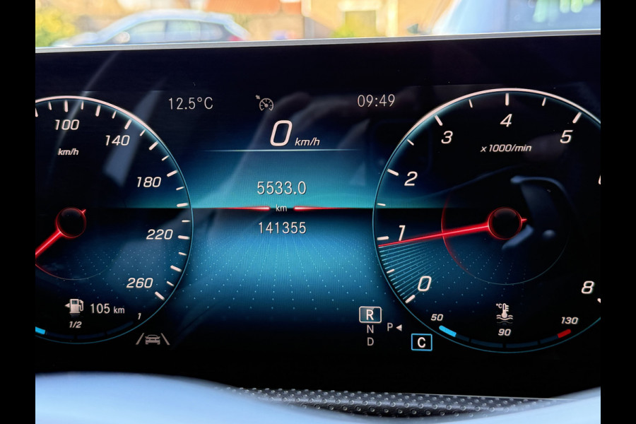 Mercedes-Benz A-Klasse 180 Business Solution AMG Night Upgrade | Panoramadak | Stoelverwarming