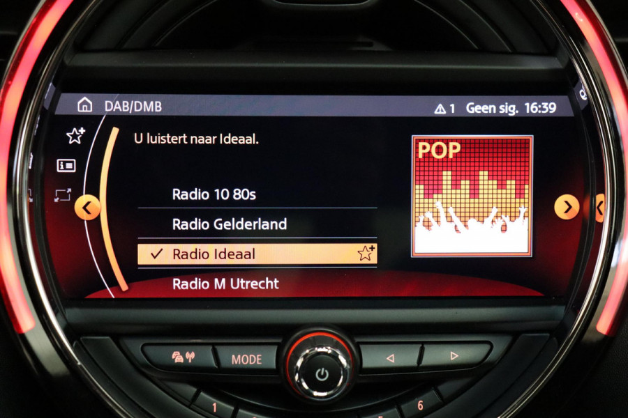 MINI Hatchback Cooper S Knightsbridge Edition Automaat 3 deurs / Panoramadak / Navigatiesysteem Plus / Leder / Harman Kardon / Stoelverwarming / LED / Head-Up Display / JCW Exterieur / 17 Inch / Extra Getint Glas / Parkeersensoren