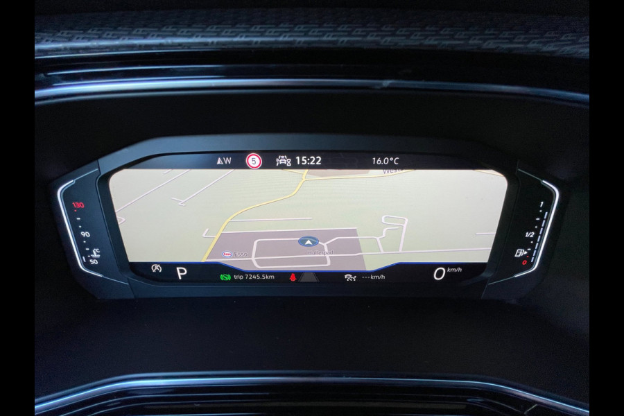 Volkswagen T-Cross 1.0 TSI R-Line | Org. NL-auto | vol met opties!