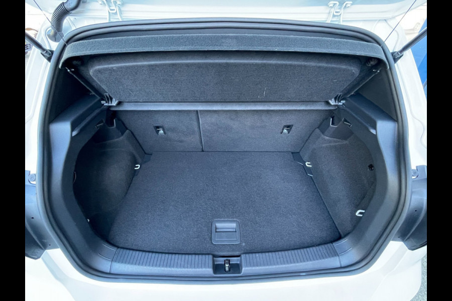 Volkswagen T-Cross 1.0 TSI R-Line | Org. NL-auto | vol met opties!