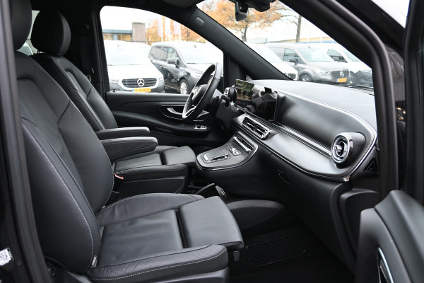 Mercedes-Benz V-Klasse 300d 4-Matic AMG L3 XL Incl BPM en BTW 8 zitplaatsen