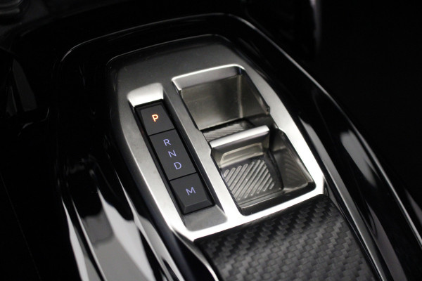 Peugeot 2008 1.2 PureTech 130 Allure |Stoelverw.|Camera|Navi| *Pasen Geopend!*