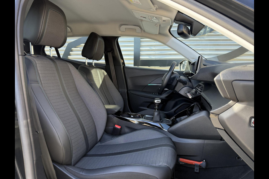 Peugeot 2008 1.2 PureTech Blue Lease Allure 1e Eigenaar|Navi|Camera|D-riem v v in 2025|Clima|Cruise|Stoelverwarming|N.A.P|APK tot 02-2027