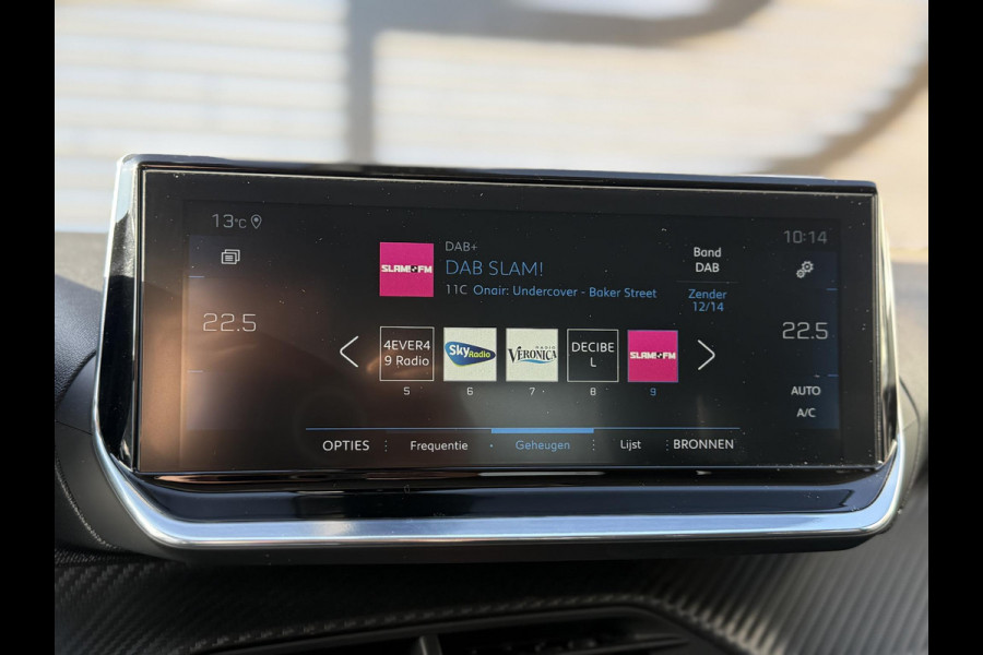 Peugeot 2008 1.2 PureTech Blue Lease Allure 1e Eigenaar|Navi|Camera|D-riem v v in 2025|Clima|Cruise|Stoelverwarming|N.A.P|APK tot 02-2027