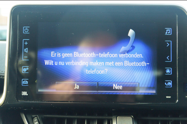 Toyota C-HR 1.8 Hybrid Style | Verwarmde stoelen (voor)| Navigatie+ camera