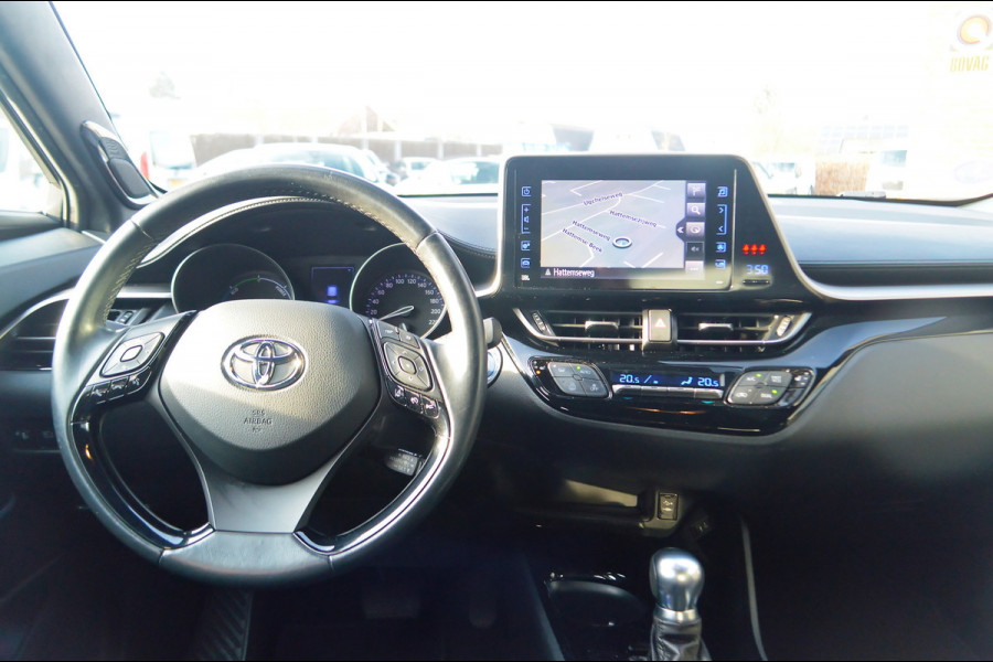 Toyota C-HR 1.8 Hybrid Style | Verwarmde stoelen (voor)| Navigatie+ camera