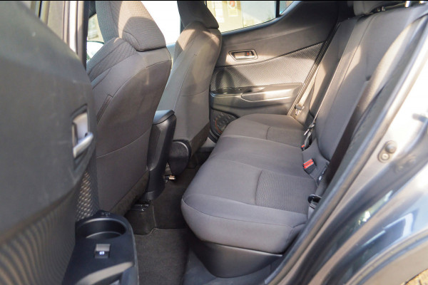 Toyota C-HR 1.8 Hybrid Style | Verwarmde stoelen (voor)| Navigatie+ camera