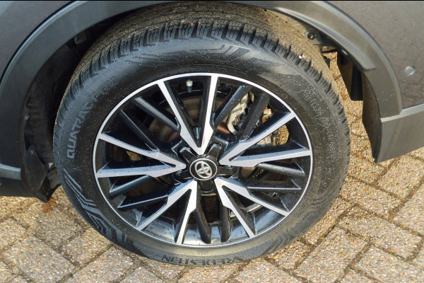 Toyota C-HR 1.8 Hybrid Style | Verwarmde stoelen (voor)| Navigatie+ camera