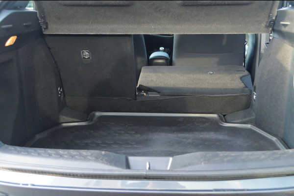 Toyota C-HR 1.8 Hybrid Style | Verwarmde stoelen (voor)| Navigatie+ camera