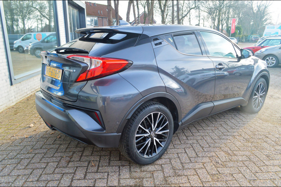 Toyota C-HR 1.8 Hybrid Style | Verwarmde stoelen (voor)| Navigatie+ camera