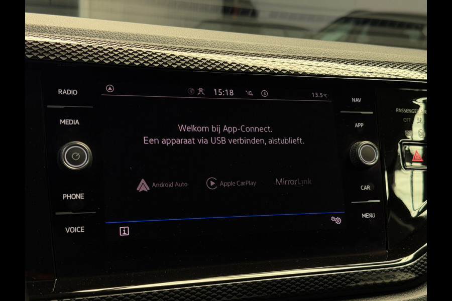 Volkswagen Polo 1.0 TSI Life CarPlay Camera LED