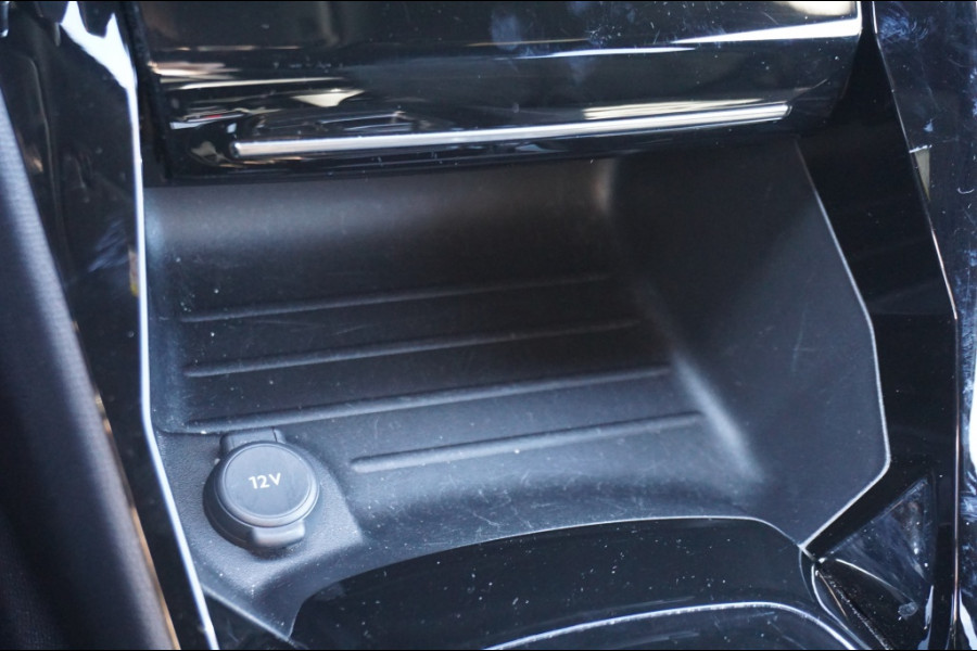 Peugeot 2008 131PK Allure AUTOM. | TREKHAAK | EL. CLIMATE | SENSOREN