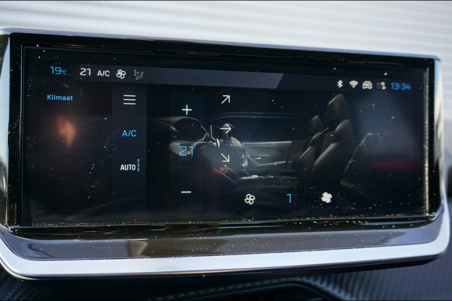 Peugeot 2008 131PK Allure AUTOM. | TREKHAAK | EL. CLIMATE | SENSOREN