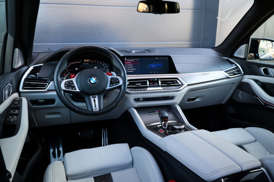 BMW X5 M Competition | VOL! | B&W | MASSAGE | HUD | SKYLOUNGE | STAGE 2 | 360 | REAR ENTERTAINMENT ELEK TREKHAAK | MEMORY | KEYLESS |