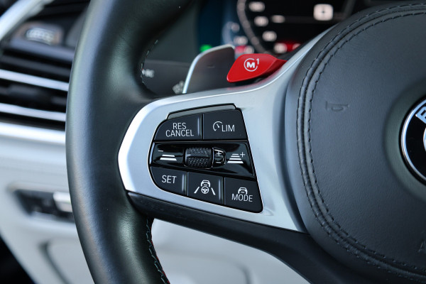 BMW X5 M Competition | VOL! | B&W | MASSAGE | HUD | SKYLOUNGE | STAGE 2 | 360 | REAR ENTERTAINMENT ELEK TREKHAAK | MEMORY | KEYLESS |