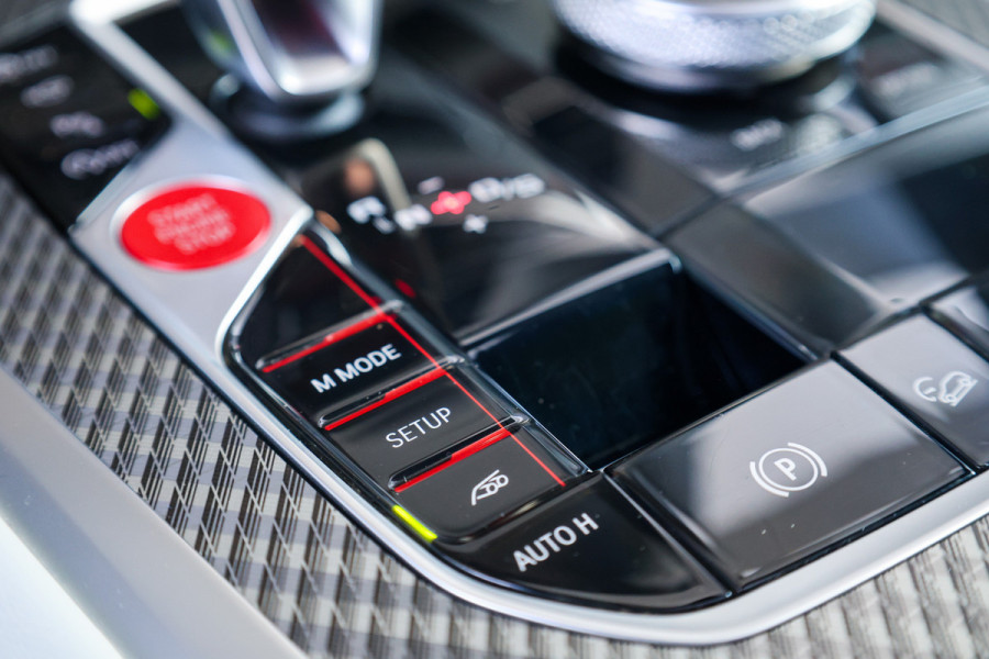 BMW X5 M Competition | VOL! | B&W | MASSAGE | HUD | SKYLOUNGE | STAGE 2 | 360 | REAR ENTERTAINMENT ELEK TREKHAAK | MEMORY | KEYLESS |