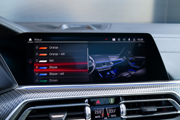 BMW X5 M Competition | VOL! | B&W | MASSAGE | HUD | SKYLOUNGE | STAGE 2 | 360 | REAR ENTERTAINMENT ELEK TREKHAAK | MEMORY | KEYLESS |