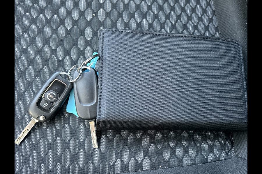 Opel Astra BWJ 11-2018 | 1.0 105PK Online Edition | TREKHAAK | NAVI | VRUISE | AIRCO | CRUISE | PDC 2X |