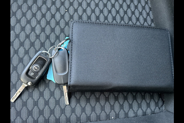 Opel Astra BWJ 11-2018 | 1.0 105PK Online Edition | TREKHAAK | NAVI | VRUISE | AIRCO | CRUISE | PDC 2X |