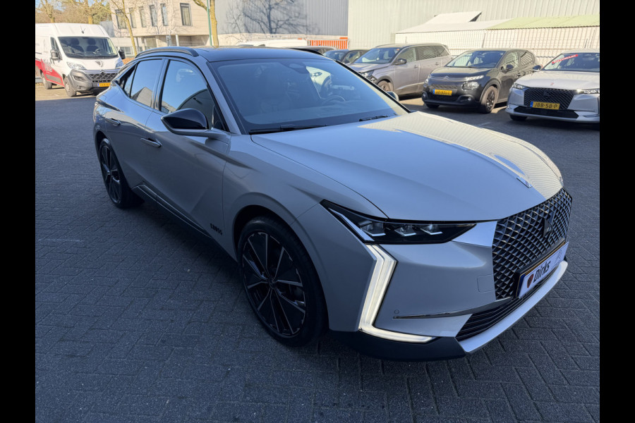 DS DS 4 225pk E-Tense La Première (Elektrisch Schuifdak - Focal Electra - NightVision - 20"- Elektrische klep - Leder incl verwarming/ko