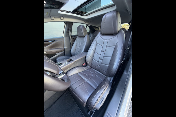 DS DS 4 225pk E-Tense La Première (Elektrisch Schuifdak - Focal Electra - NightVision - 20"- Elektrische klep - Leder incl verwarming/ko