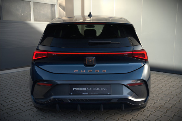 CUPRA Born Adrenaline One 62 kWh | Stuurverwarming | Stoelverwarming | Camera | Adaptive Cruise Control | Navigatie | Keyless | Parkeersensoren | LED | Apple Carplay | NAP |