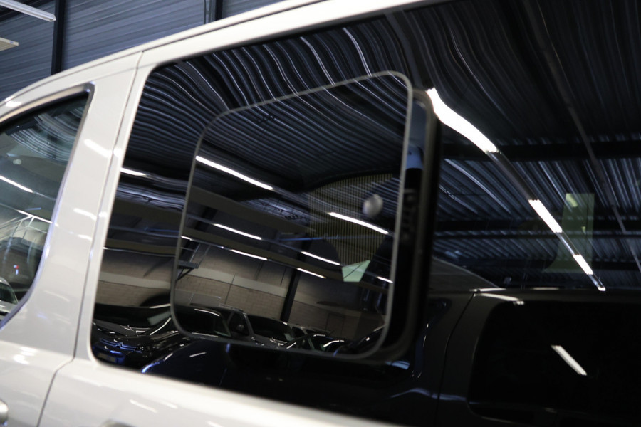 Ford Transit Custom 320 2.0 TDCI 170 PK L2H1 Limited DC | Dubbel Cabine | 360 Camera | Middenconsole | ACC | Blind Spot | Navigatie | Camera | CarPl Elek. Trekhaak | 5-Zitter | BPM VRIJ