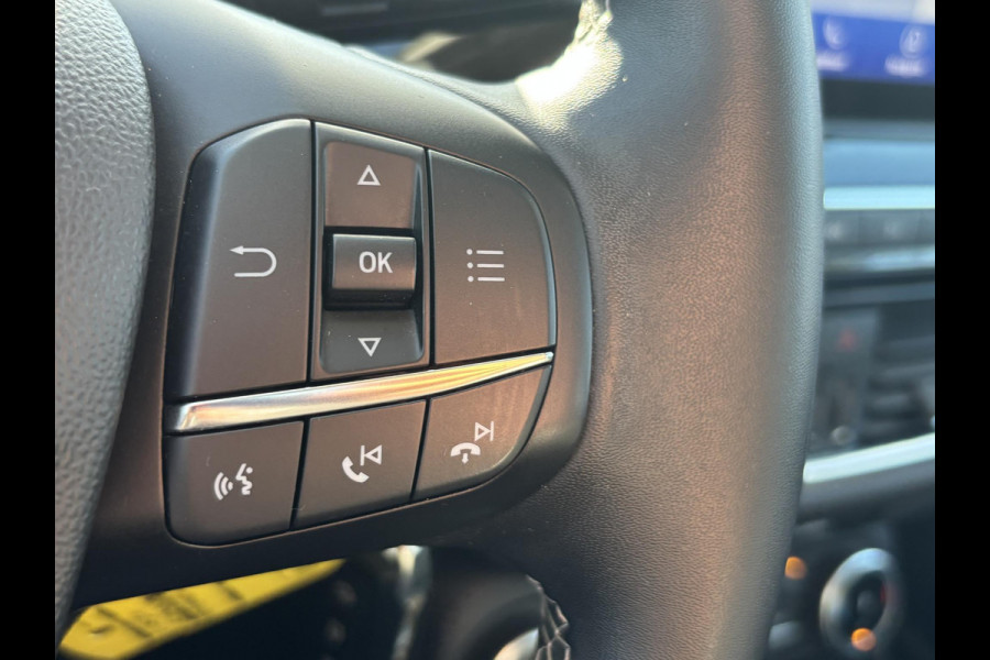 Ford Fiesta 1.0 EcoBoost Hybrid Titanium 100pk | Navigatie | Cruise control | Apple Carplay / Android auto