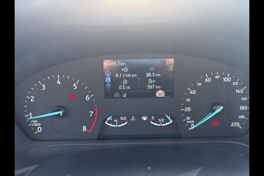 Ford Fiesta 1.0 EcoBoost Hybrid Titanium 100pk | Navigatie | Cruise control | Apple Carplay / Android auto