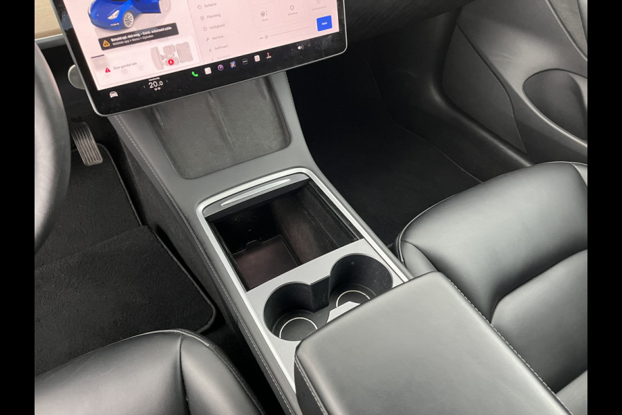 Tesla Model 3 Standard RWD Plus 60 kWh [ 3-Fase-11kW ] {SOH-92%} (INCL-BTW) Aut. *PANO | AUTOPILOT | LEATHER | KEYLESS | FULL-LED | MEMORY-PACK | TOPVIEW | DAB | CARPLAY | DIGI-COCKPIT | LANE-ASSIST | COMFORTSEATS | 19"ALU*
