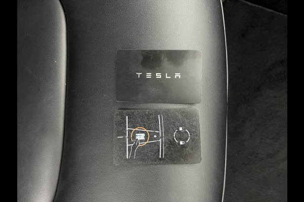Tesla Model 3 Standard RWD Plus 60 kWh [ 3-Fase-11kW ] {SOH-92%} (INCL-BTW) Aut. *PANO | AUTOPILOT | LEATHER | KEYLESS | FULL-LED | MEMORY-PACK | TOPVIEW | DAB | CARPLAY | DIGI-COCKPIT | LANE-ASSIST | COMFORTSEATS | 19"ALU*