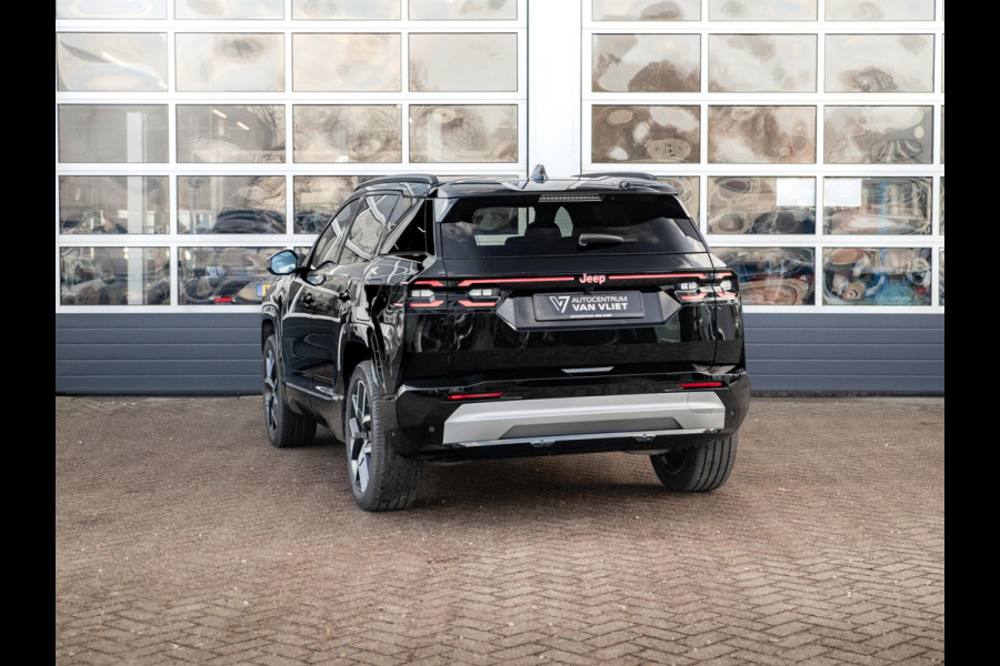 Jeep Compass First Edition 74 kWh | Adapt. Cruise | Camera | Carplay | 20" | Elektr. A-Klep | Navi | Winter Pack | Schuif/Kanteldak | Premium Pack | Conv. Pack | Warmtepomp