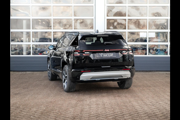 Jeep Compass First Edition 74 kWh | Adapt. Cruise | Camera | Carplay | 20" | Elektr. A-Klep | Navi | Winter Pack | Schuif/Kanteldak | Premium Pack | Conv. Pack | Warmtepomp