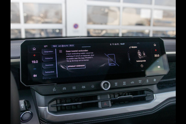 Jeep Compass First Edition 74 kWh | Adapt. Cruise | Camera | Carplay | 20" | Elektr. A-Klep | Navi | Winter Pack | Schuif/Kanteldak | Premium Pack | Conv. Pack | Warmtepomp