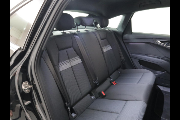 Audi Q4 Sportback e-tron 40 Advanced edition 77 kWh 204 pk | SoH 96% | Navigatie | Parkeersensoren achter | Matrix LED koplampen | Stoelverwarming |