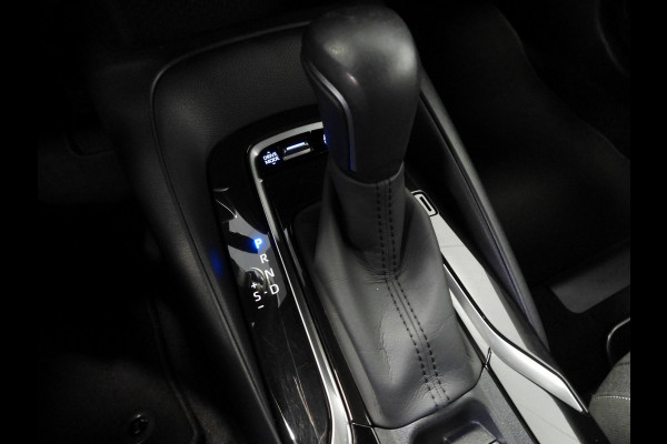 Toyota Corolla Touring Sports 2.0 Hybrid Dynamic NAVI/CAMERA/CLIMA/17"LMV!