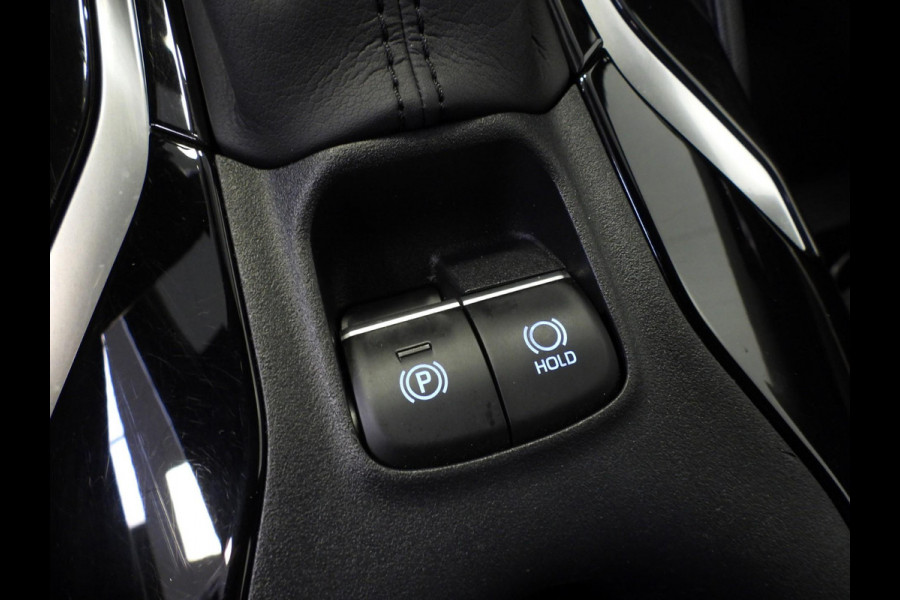 Toyota Corolla Touring Sports 2.0 Hybrid Dynamic NAVI/CAMERA/CLIMA/17"LMV!