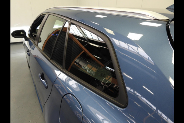 Toyota Corolla Touring Sports 2.0 Hybrid Dynamic NAVI/CAMERA/CLIMA/17"LMV!