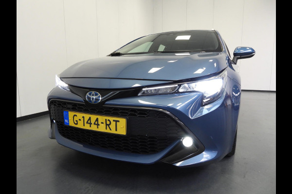 Toyota Corolla Touring Sports 2.0 Hybrid Dynamic NAVI/CAMERA/CLIMA/17"LMV!