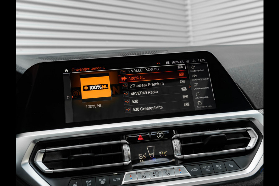 BMW 4 Serie Coupé M440i xDrive - Schuifdak - Parking Ass Plus - Active Cruise Control - Hifi