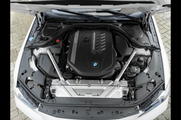 BMW 4 Serie Coupé M440i xDrive - Schuifdak - Parking Ass Plus - Active Cruise Control - Hifi