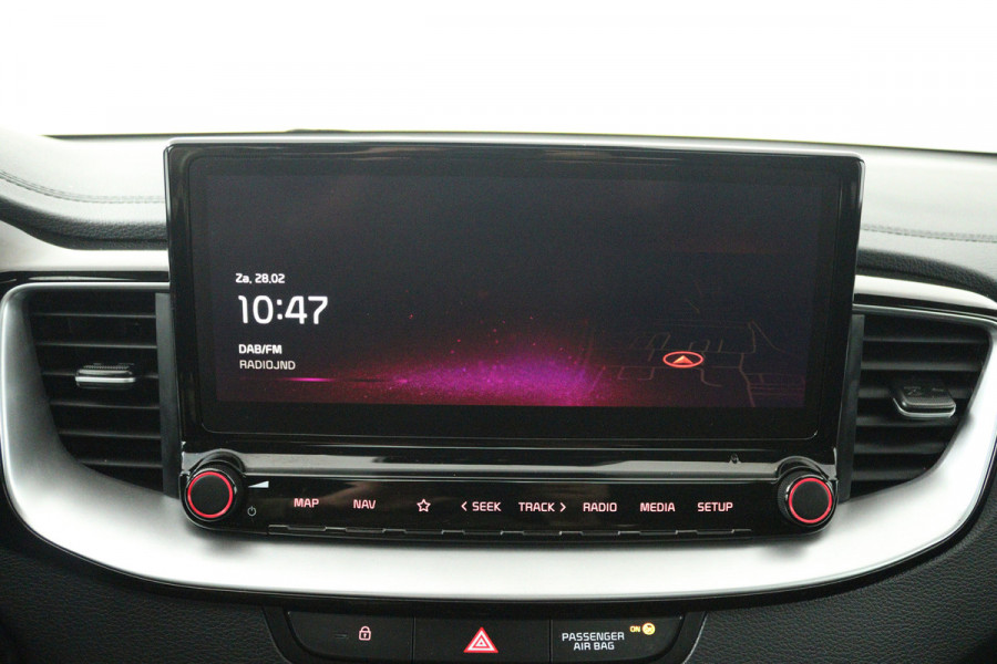 Kia ProCeed 1.5 T-GDi GT-Line (PANORAMADAK, CRUISE ADAPTIEF, STOEL/STUUR VERWARMING, ACHTERUITRIJCAMERA)