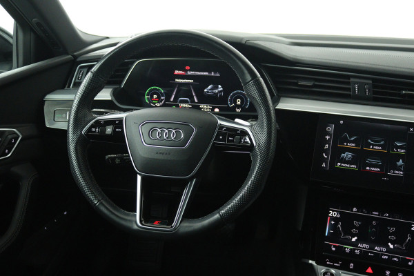 Audi e-tron 55 quattro S edition 95 kWh (TREKHAAK, B&O SOUND, SOH 92%, STOEL/STUUR VERWARMING, CRUISE ADAPTIEF, ELEKTR STOELEN)