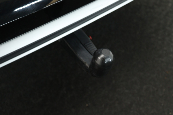 Audi e-tron 55 quattro S edition 95 kWh (TREKHAAK, B&O SOUND, SOH 92%, STOEL/STUUR VERWARMING, CRUISE ADAPTIEF, ELEKTR STOELEN)