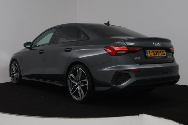 Audi A3 Limousine 35 TFSI edition one (STOELVERWARMING, ACHTERUITRIJCAMERA, CRUISE CONTROL ADAPTIEF, PARKEERSENSOREN)
