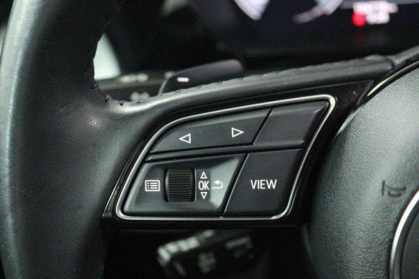 Audi A3 Limousine 35 TFSI edition one (STOELVERWARMING, ACHTERUITRIJCAMERA, CRUISE CONTROL ADAPTIEF, PARKEERSENSOREN)